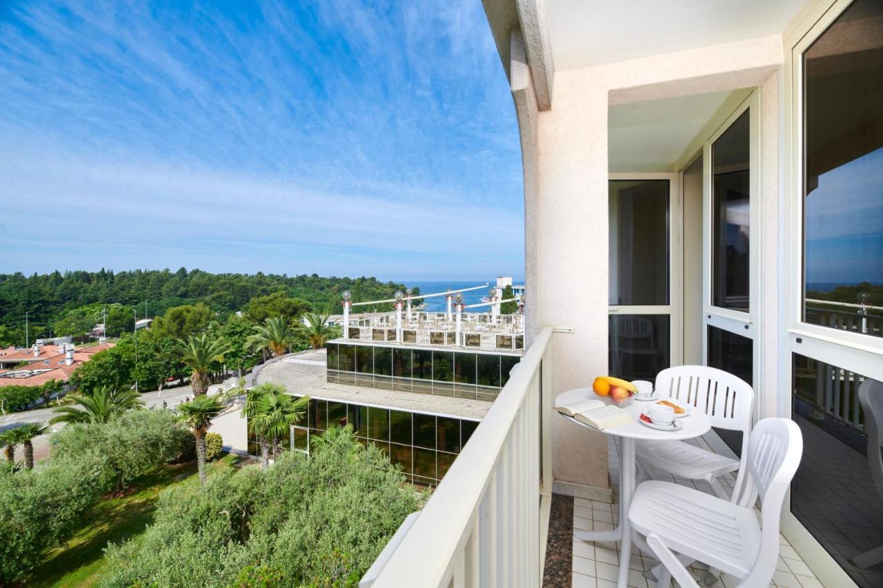 Hotel Istra Plava Laguna โปเรช ภายนอก รูปภาพ