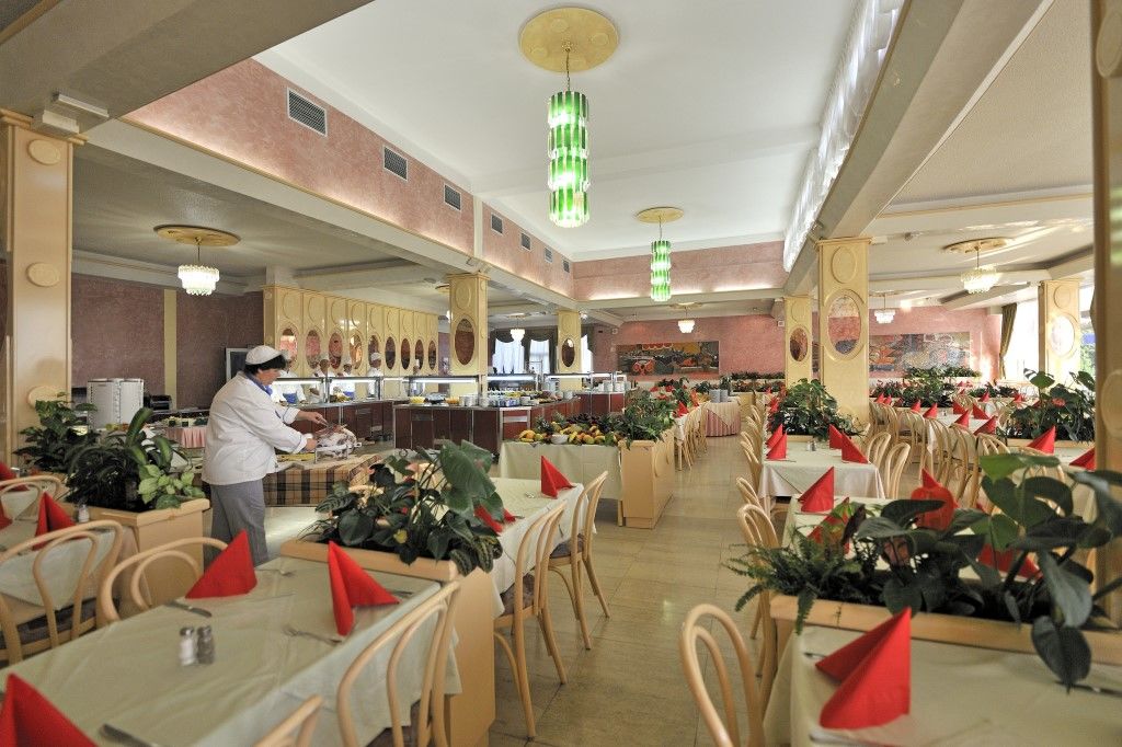 Hotel Istra Plava Laguna โปเรช ภายนอก รูปภาพ